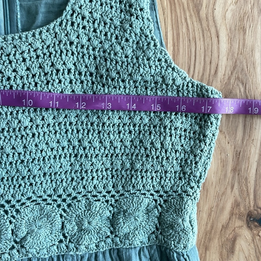 Talisman Freefalling Boho crochet wide leg Jumpsuit in sage green Medium - Picture 8 of 10